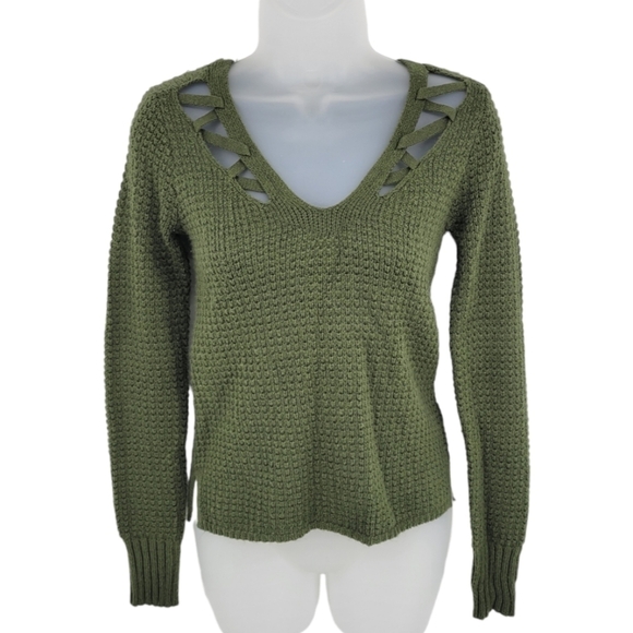Aeropostale Sweaters - Aeropostale Green V Neck Lace Chunky Ribbed Knit Long Sleeve Stretchy Sweater XS